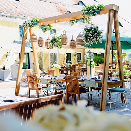 Forsthaus Woernbrunn Hotel Grunwald Ngoại thất bức ảnh