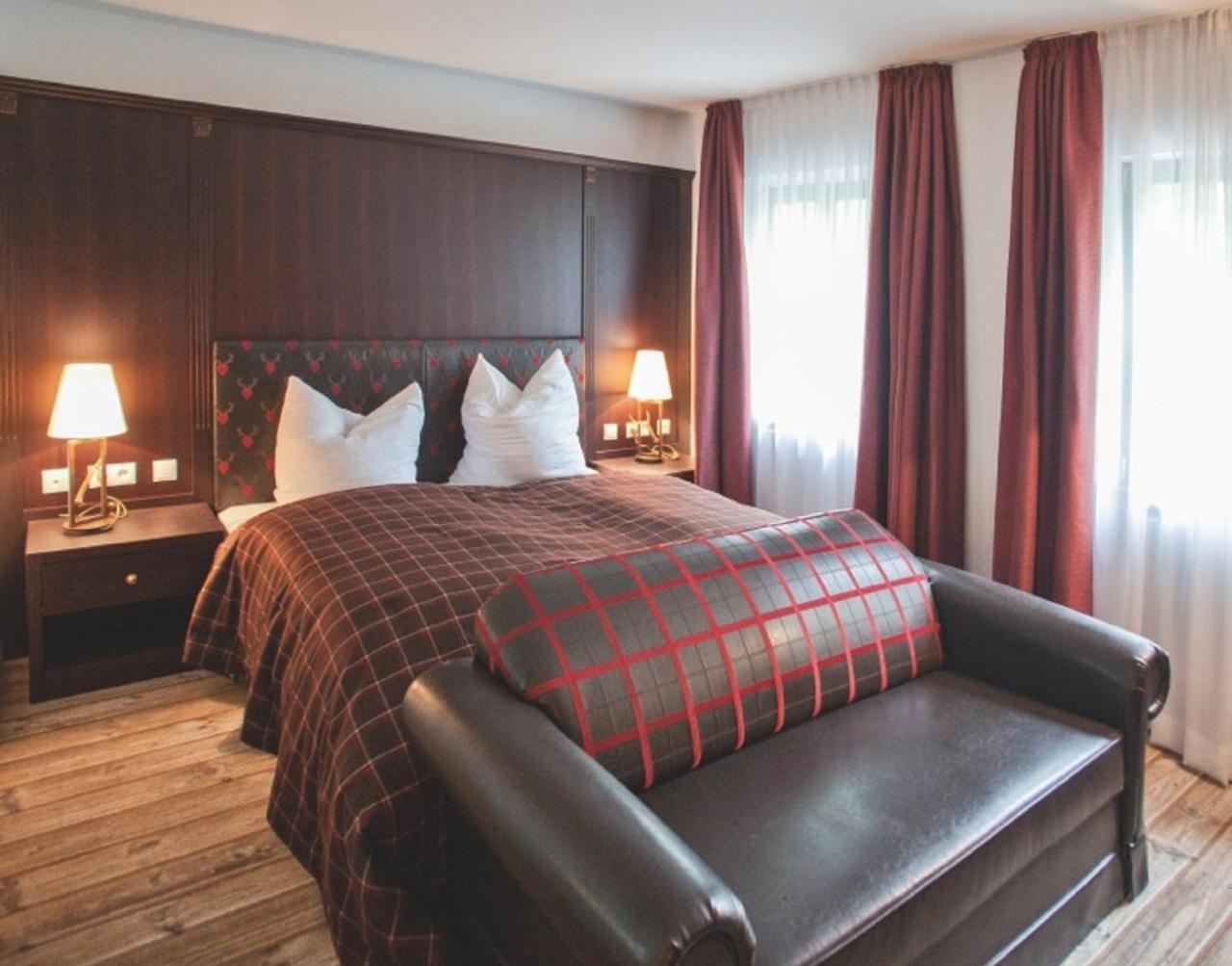Forsthaus Woernbrunn Hotel Grunwald Phòng bức ảnh