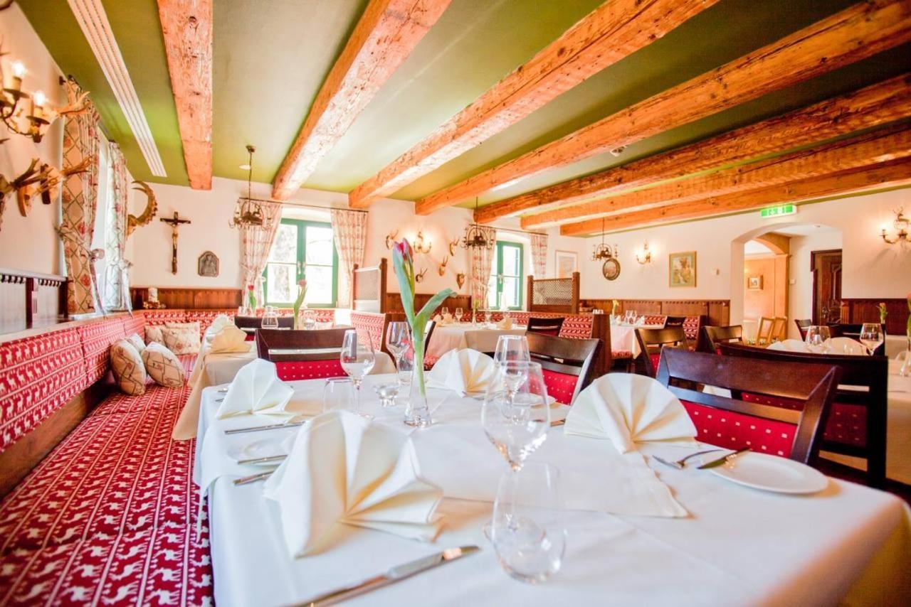 Forsthaus Woernbrunn Hotel Grunwald Ngoại thất bức ảnh